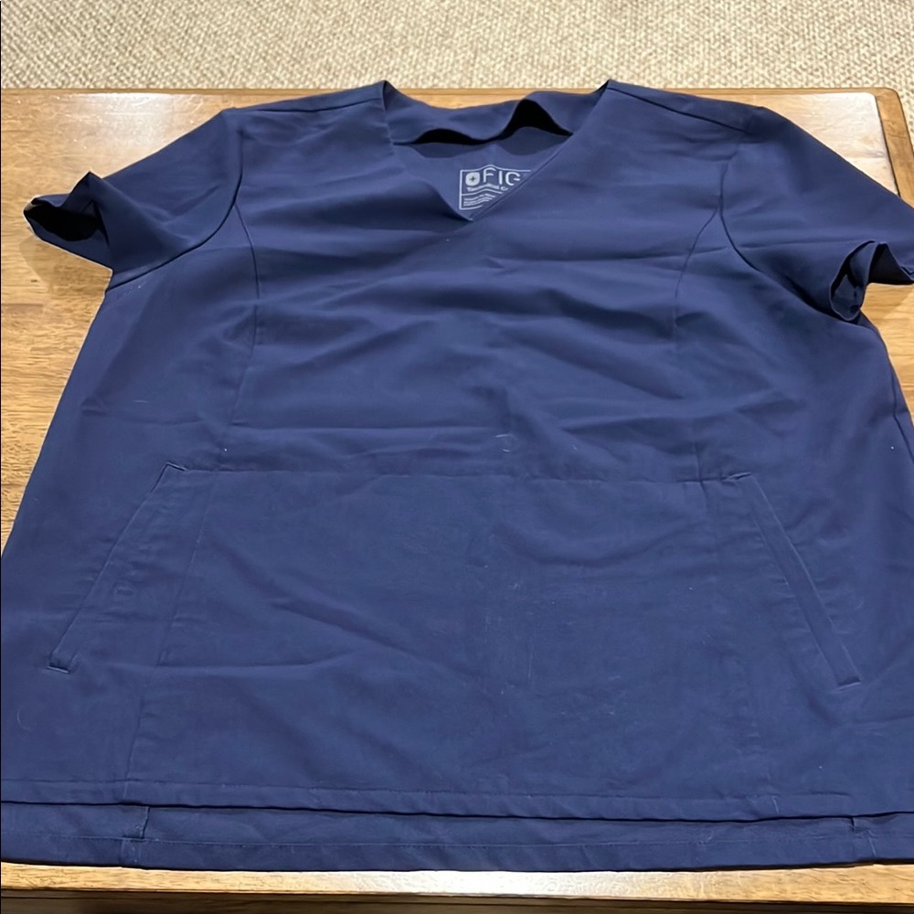 Figs Navy scrub top